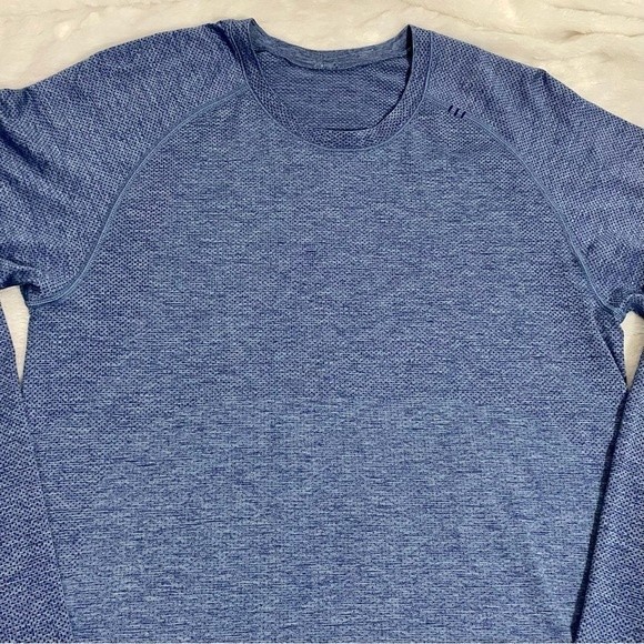 Lululemon Metal Vent Tech Surge Shirt Men’s Size S Long Sleeve Blue Mesh - Picture 3 of 7